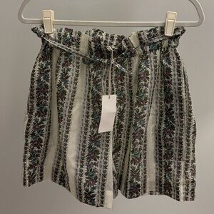 Mille Cary Paper Bag Belted Summer Shorts Paisley | Size S